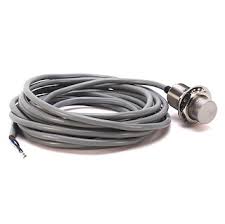 Sensor de Proximidad marca Allen Bradley Serie 871TM; Tipo Inductivo Diámetro M30 conexión Cable-2mts Alcance 15mm Salida NO